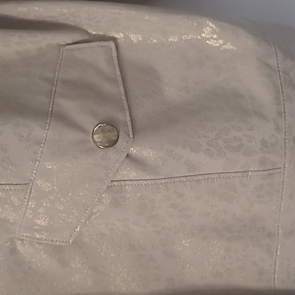 Laura Ashley womens size XL light weight jacket. - Picture 2 of 5